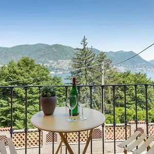 L Lake , Como Italië